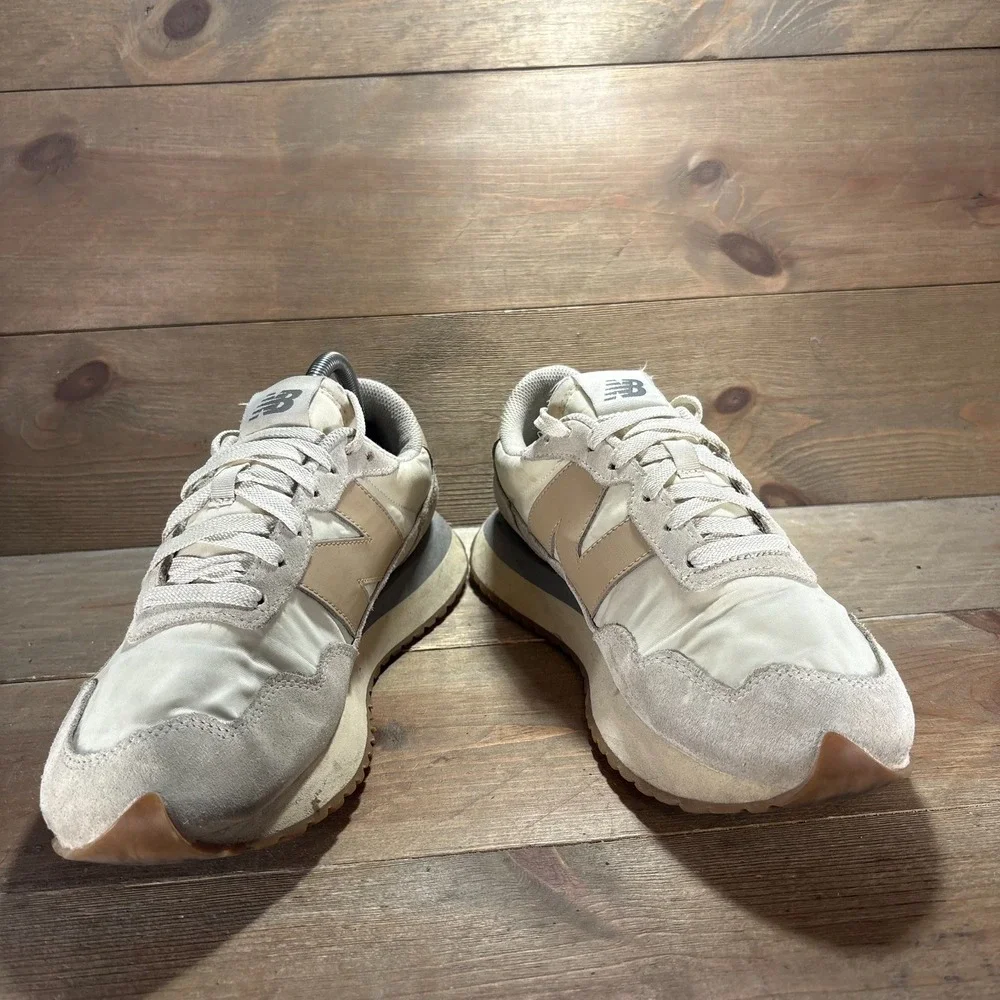 New Balance 237 Mens size 9 shoes Ivory Suede Turtledove Incense sneakers